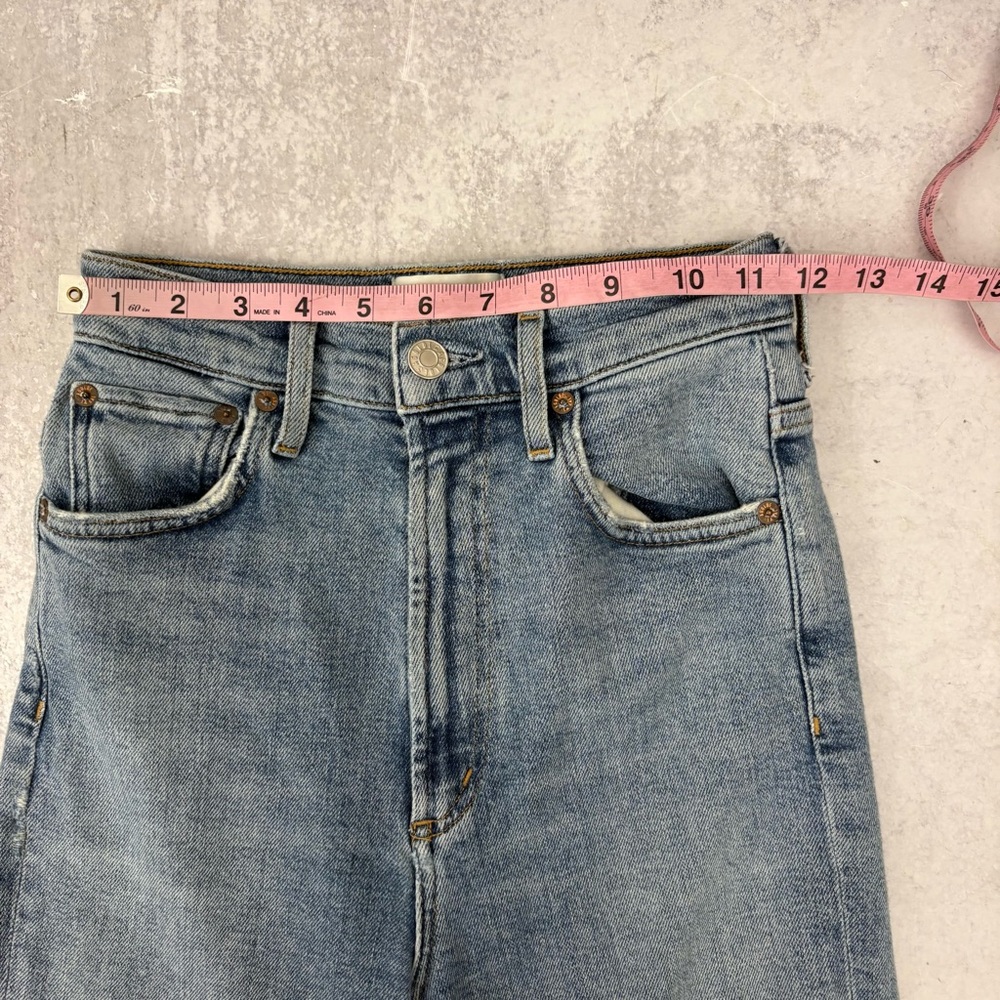 AGOLDE || Pinch Waist Jeans in Debut Blue Wash 24 - Picture 7 of 10